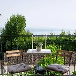 Apartment La Perla